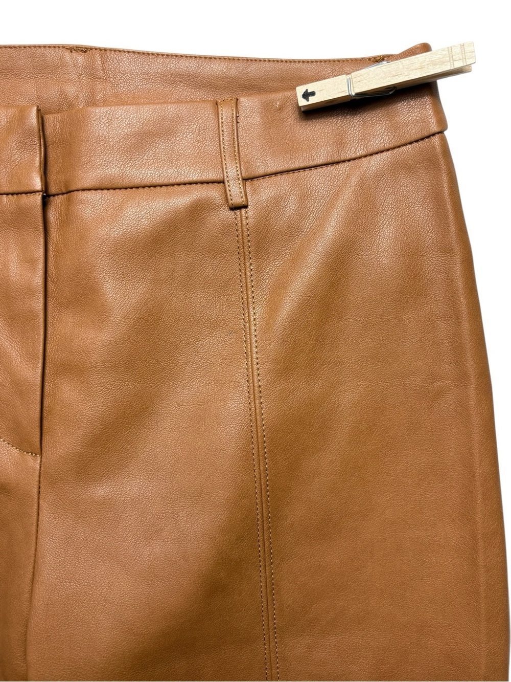 7 For All Mankind Faux Leather Wide Leg Cropped Pants Camel Size S *Read - Picture 5 of 12